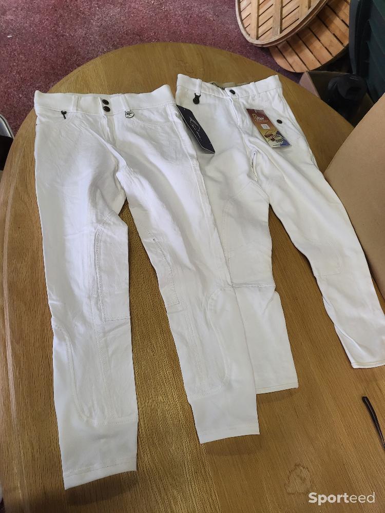 Equitation - Deux pantalon de concours taille 10 ans  - photo 1